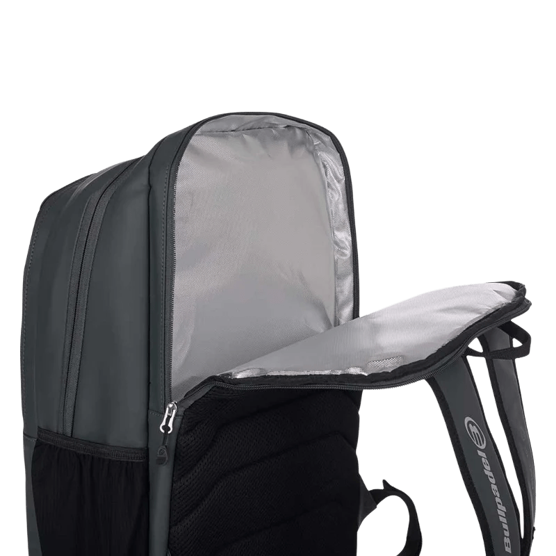 Bullpadel Vertex 04 Men's 2025 Padel Pack: Diamond Carbon Racket & Pro Accessories - CornerCanada